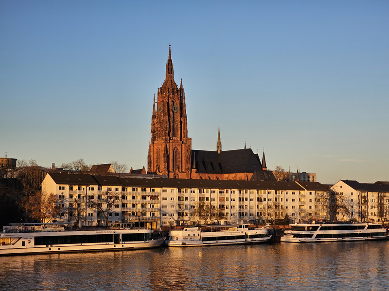 Frankfurt Cathedral from a bridge over the river