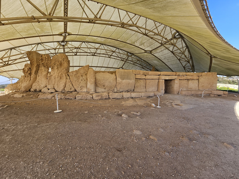 Ħaġar Qim on the southern coast above Mnajdra