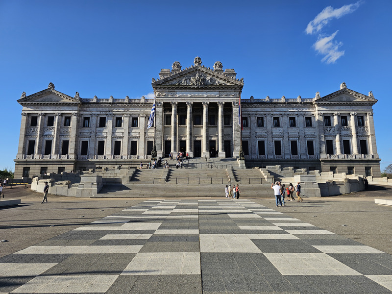 Palacio Legislativo exterior