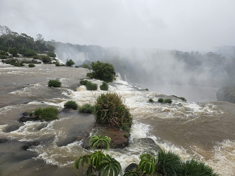 Iguazu Falls edge